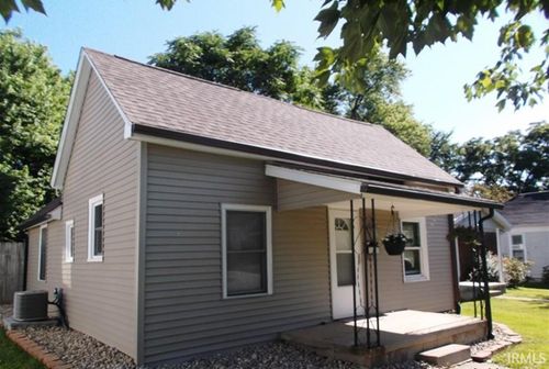 930 W Kirkwood Ave, Bloomington, IN, 47404-5049 | Card Image