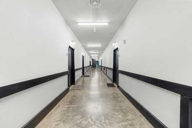 UNIT-1608 - 5300 Peachtree Rd, Condo with 2 bedrooms, 2 bathrooms and 2 parking in Chamblee GA | Image 31