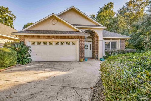 9925 Rail Cir, Pensacola, FL, 32507-7214 | Card Image