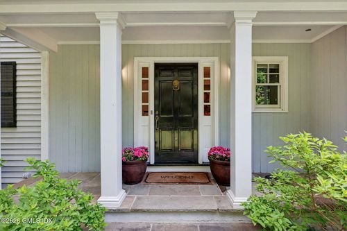 11 Butternut Hollow Rd, Greenwich, CT, 06830-3411 | Card Image