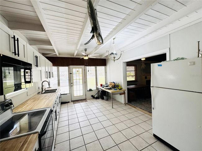 612 Shore Rd, House other with 2 bedrooms, 2 bathrooms and null parking in NOKOMIS FL | Image 22