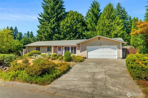2606 28th Ave Se, Olympia, WA, 98501-3904 | Card Image