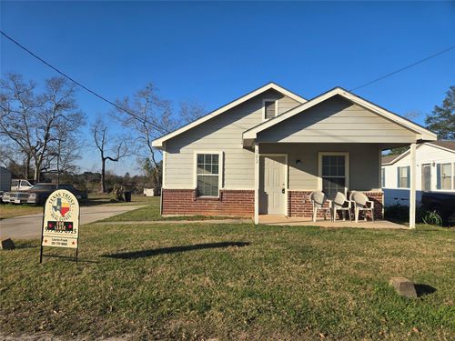102 Wilson St, Sealy, TX, 77474-1940 | Card Image