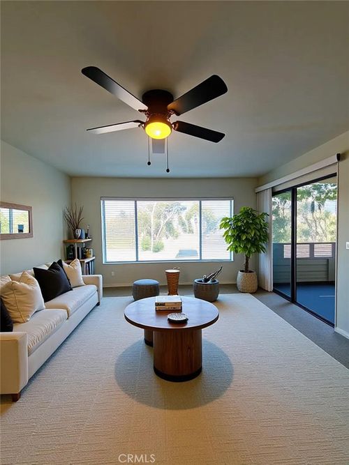 b-6812 Hyde Park Dr, San Diego, CA, 92119-2243 | Card Image