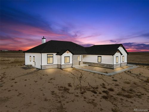 62101 E 32nd Ct, Strasburg, CO, 80136-5040 | Card Image