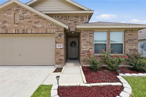 1942 Taggart Trl, Bryan, TX, 77807-1573 | Card Image
