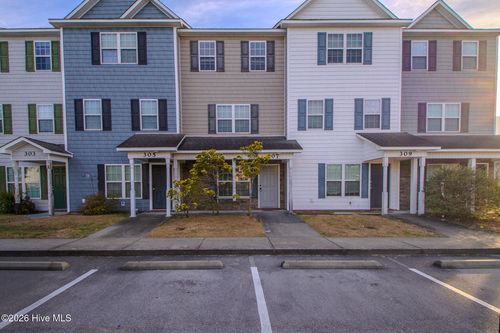 307 Caldwell Loop, Jacksonville, NC, 28546-8398 | Card Image