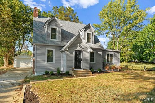 10009 Club Rd, Fairview Heights, IL, 62208-2447 | Card Image