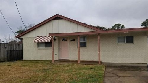 4928 Sandalwood St, New Orleans, LA, 70127-3555 | Card Image