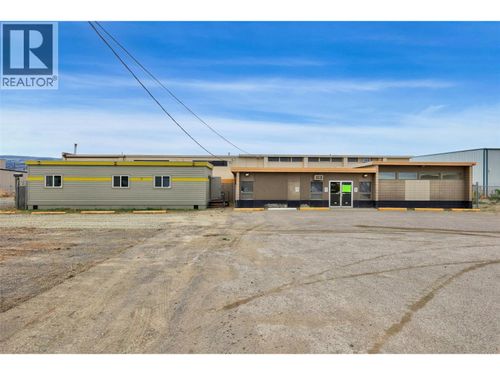 499 Chilcotin Road, Kamloops, BC, V2H1A7 | Card Image