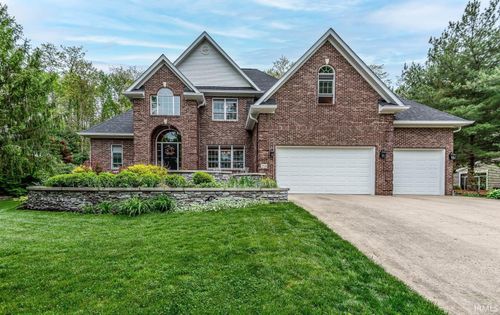 2719 S Silver Creek Dr, Bloomington, IN, 47401-4582 | Card Image