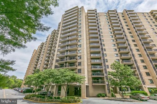 apt-1620-307 Yoakum Pkwy, ALEXANDRIA, VA, 22304-4043 | Card Image