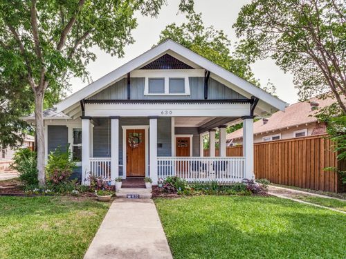 630 N Edgefield Ave, Dallas, TX, 75208-3646 | Card Image