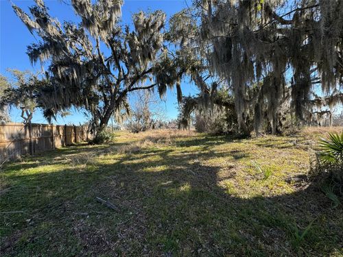 20318 County Road 461, Brazoria, TX, 77422-9401 | Card Image