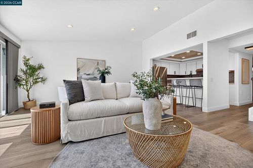 28 Janin Pl, Pleasant Hill, CA, 94523-1116 | Card Image