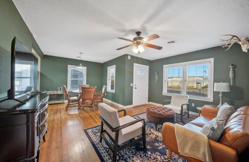 1805 Vine St, Colorado City, TX, 79512-3226 | Card Image