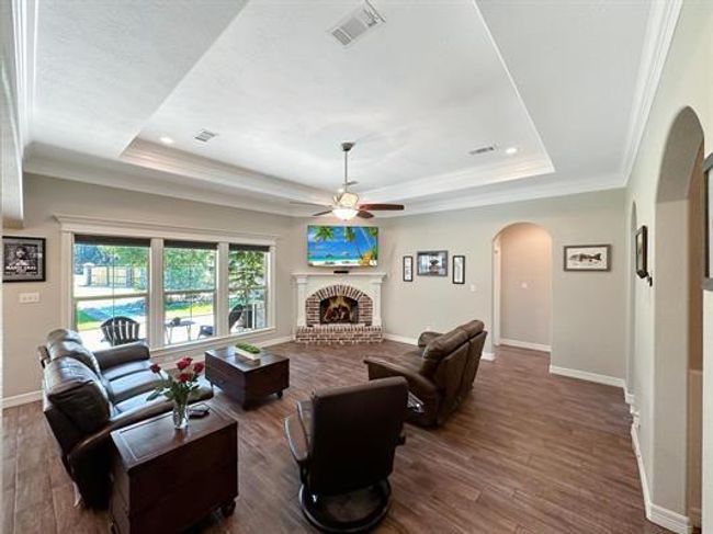 10410 Jordan Ave, House other with 4 bedrooms, 2 bathrooms and 2 parking in Beaumont TX | Image 4