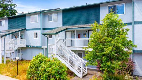 apt-g205-8823 Holly Dr, Everett, WA, 98208-1877 | Card Image