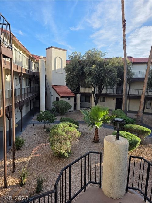 76-2080 Karen Ave, Las Vegas, NV, 89169-1776 | Card Image