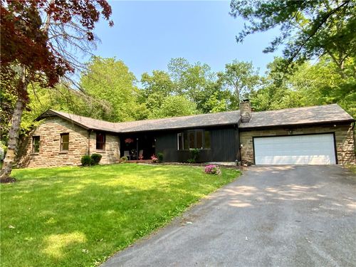 3 Sandra Pl, Ithaca, NY, 14850-1748 | Card Image