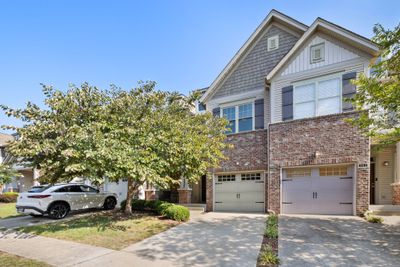 561 Griffin Cir, Townhouse with 3 bedrooms, 2 bathrooms and 2 parking in Hermitage TN | Image 3