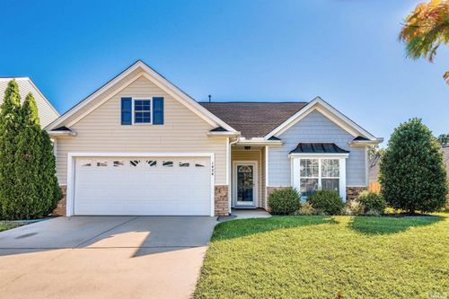 1424 Sexton Ridge Dr, Fuquay Varina, NC, 27526-5369 | Card Image