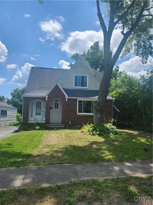 212 Boise Dr, Syracuse, NY, 13210-2826 | Card Image