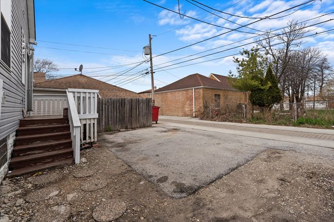 7546 W 61 St St, House other with 3 bedrooms, 2 bathrooms and 2 parking in Summit IL | Image 31