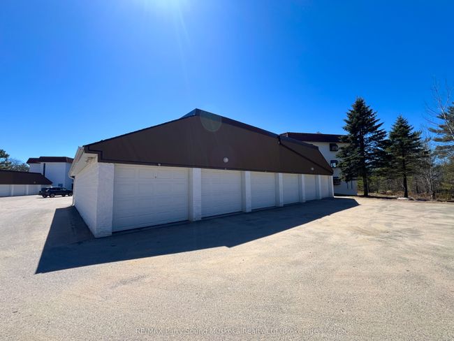 2C - 20 Ryder Dr, Condo with 2 bedrooms, 2 bathrooms and 1 parking in McDougall ON | Image 43
