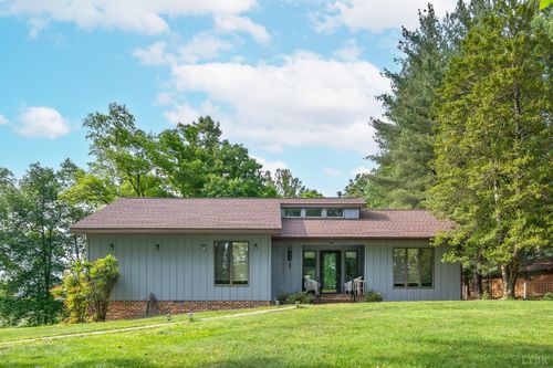 29 Deer Haven Dr, Buena Vista, VA, 24416-4709 | Card Image