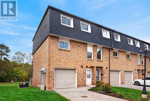 6-21 Rosedale Crt, Stoney Creek, ON, L8G4B1 | Card Image
