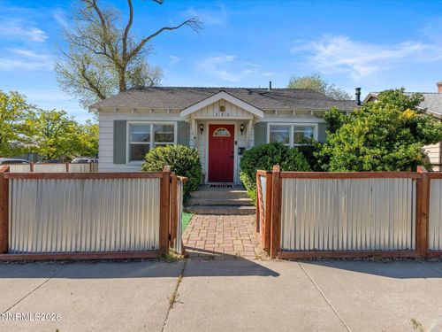 350 Claremont St, Reno, NV, 89502-2530 | Card Image