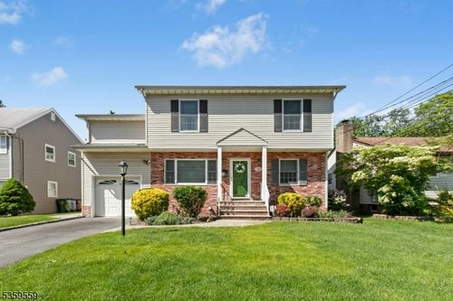 61 Furber Ave, Linden, NJ, 07036-3656 | Card Image