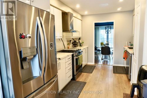 70 Barnes Dr, Ajax, ON, L1S5G5 | Card Image