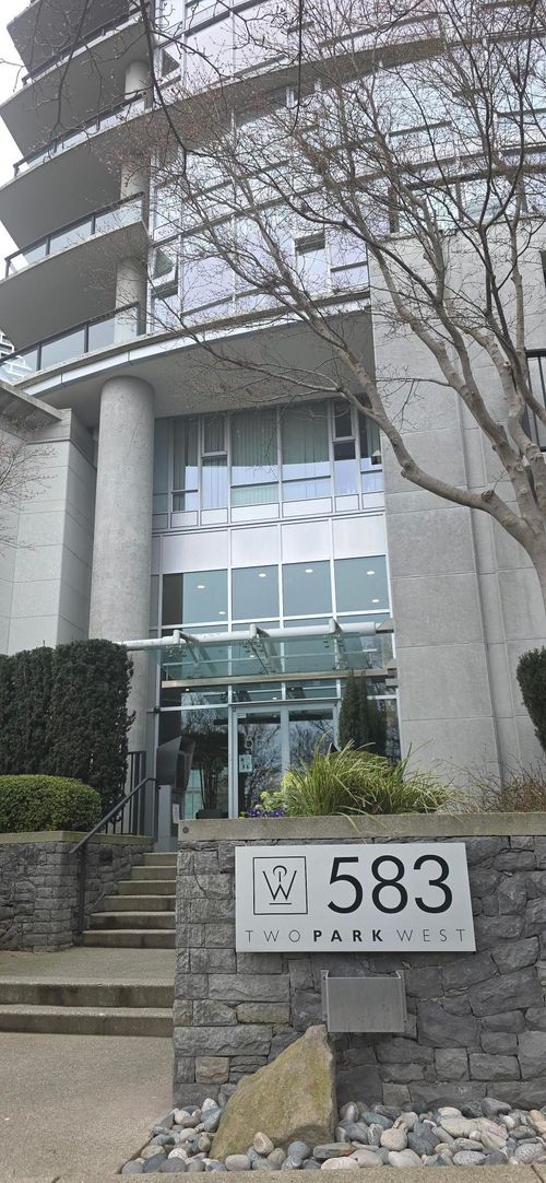 805-583 Beach Crescent, Vancouver, BC, V6Z3E6 | Card Image