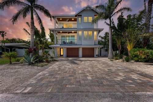 2314 Avenue B, BRADENTON BEACH, FL, 34217-2215 | Card Image