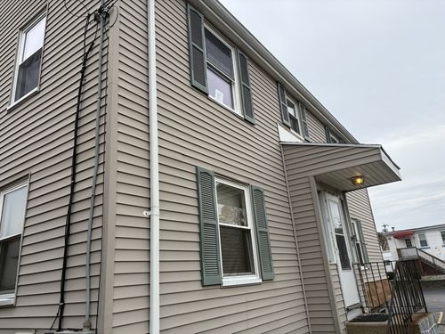 1-610 Killingly St, Johnston, RI, 02919-4027 | Card Image