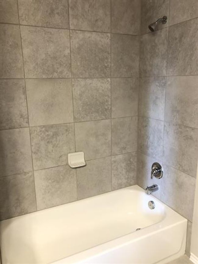 1208 Garland Rd, Home with 3 bedrooms, 2 bathrooms and null parking in Georgetown TX | Image 10