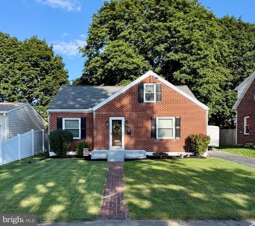 25-926 S S Fifth Street, CHAMBERSBURG, PA, 17201 | Card Image