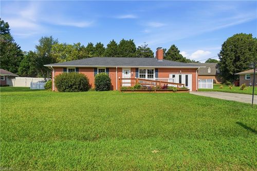 106 Crandol Dr, Yorktown, VA, 23693-3305 | Card Image