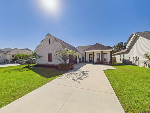 9630 S Creek Dr, Denham Springs, LA, 70726-2038 | Card Image