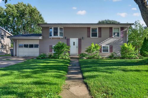 2336 Pebble Beach Dr, Kokomo, IN, 46902-3122 | Card Image