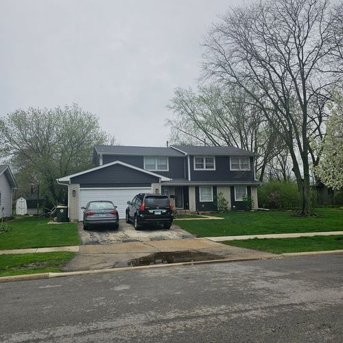 128 Essex Rd, Elk Grove Village, IL, 60007-3937 | Card Image