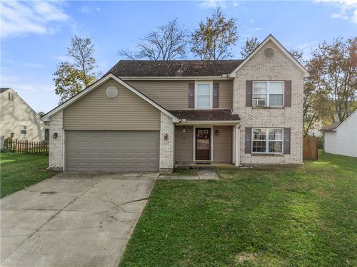 1326 Shannon Ln, Xenia, OH, 45385-5753 | Card Image
