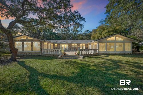 9488 Bay View Dr, Lillian, AL, 36549-5538 | Card Image