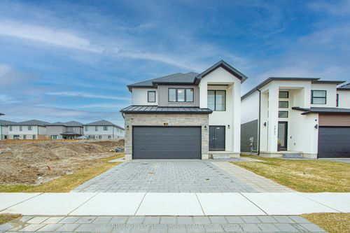 3858 Campbell St N, London, ON, N6P0J5 | Card Image