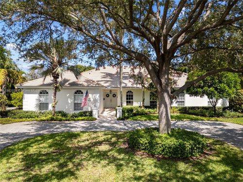 16121 Sw 83rd Ave, Palmetto Bay, FL, 33157-3606 | Card Image