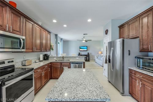 8989 Falcon Pointe Loop, FORT MYERS, FL, 33912 | Card Image