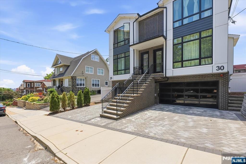 Residential Lease in Cliffside Park 3