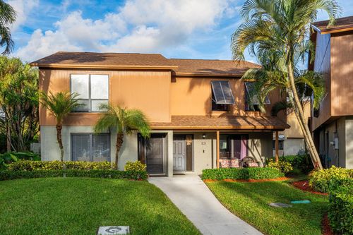505 Sandtree Dr, Palm Beach Gardens, FL, 33403-1518 | Card Image